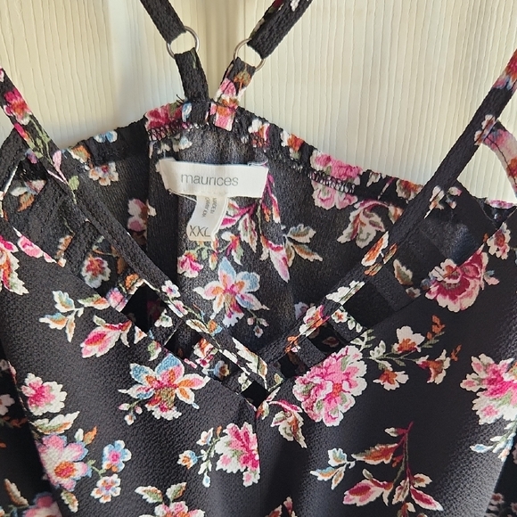 Maurices Black Floral Strappy Camisole - Picture 2 of 5